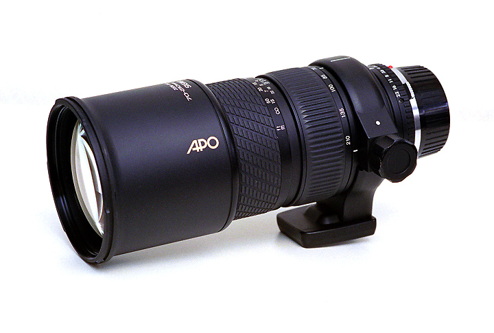 Sigma APO 70-210mm F2.8