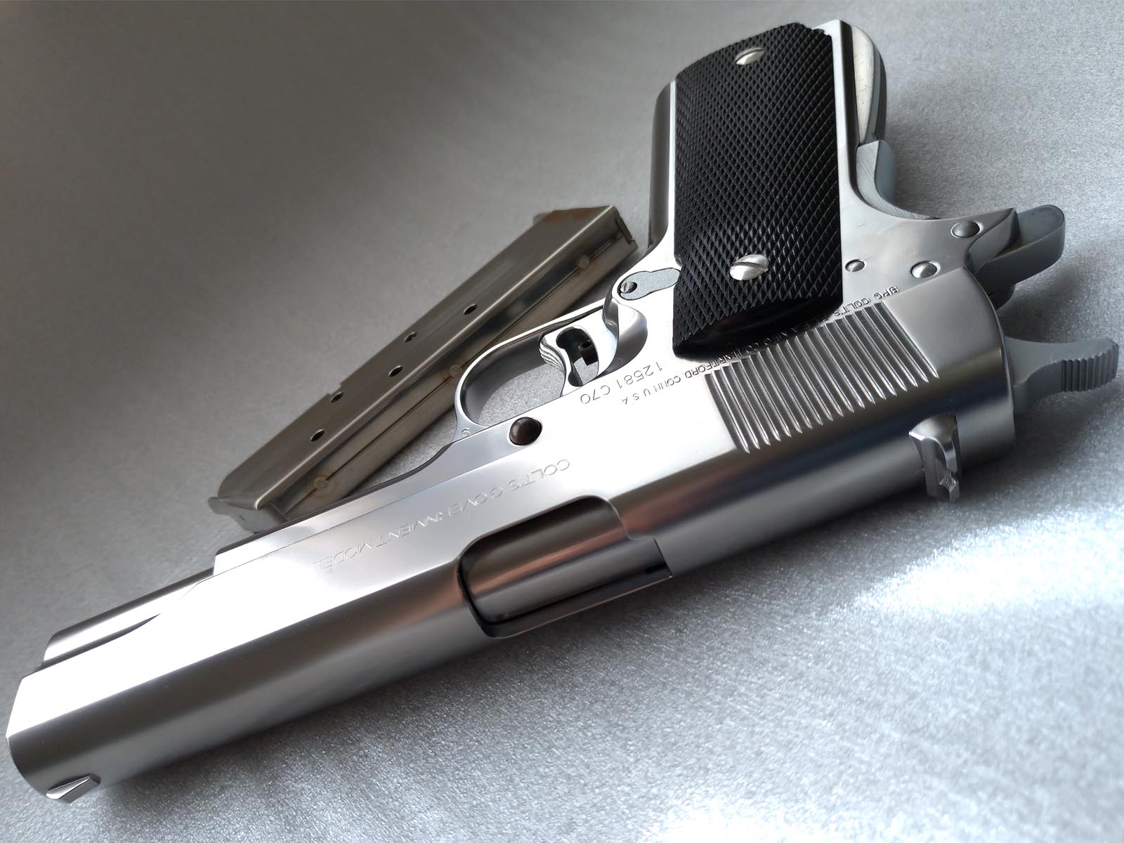 MGC コルト ガバメント シリーズ70 オールシルバー | 万丈 一致