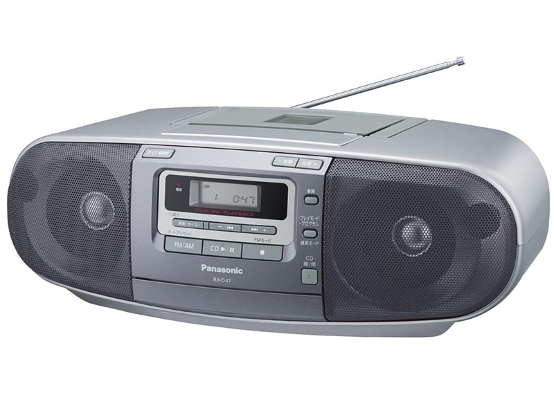 パナソニック、ワイドFM対応のCDラジカセ。カラオケのテープ録音など