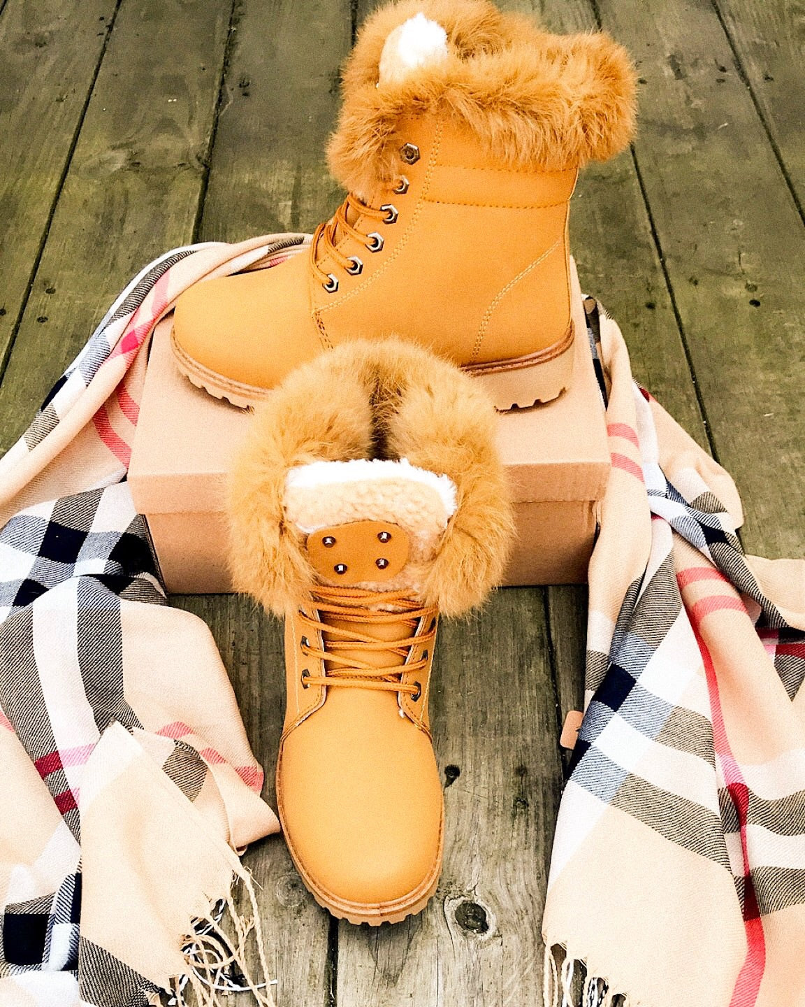 VALA FAUX FUR BOOT – Alexa Maries