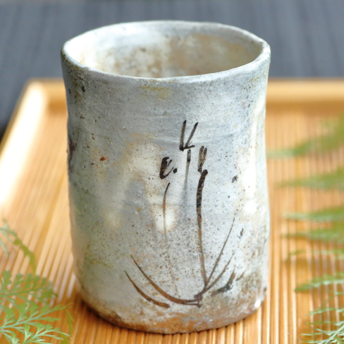 丸田宗彦 粉引唐津湯呑 唐津焼煎茶碗 満190ml 登り窯焼成 桐箱