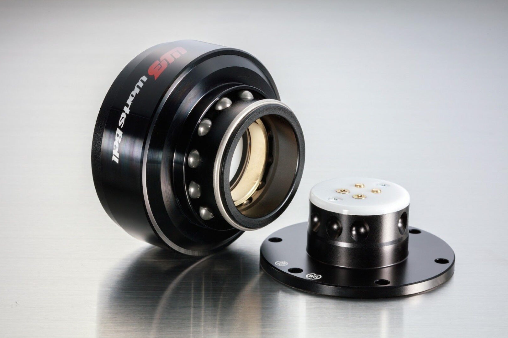 main-wb.jpg?v=1681458443&width