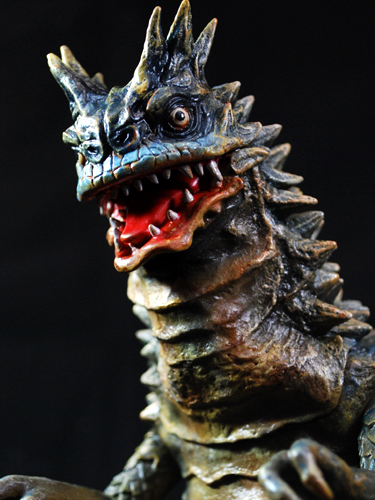 ビリケン商会】 宇宙怪獣ベムラー プロップver. 完成品