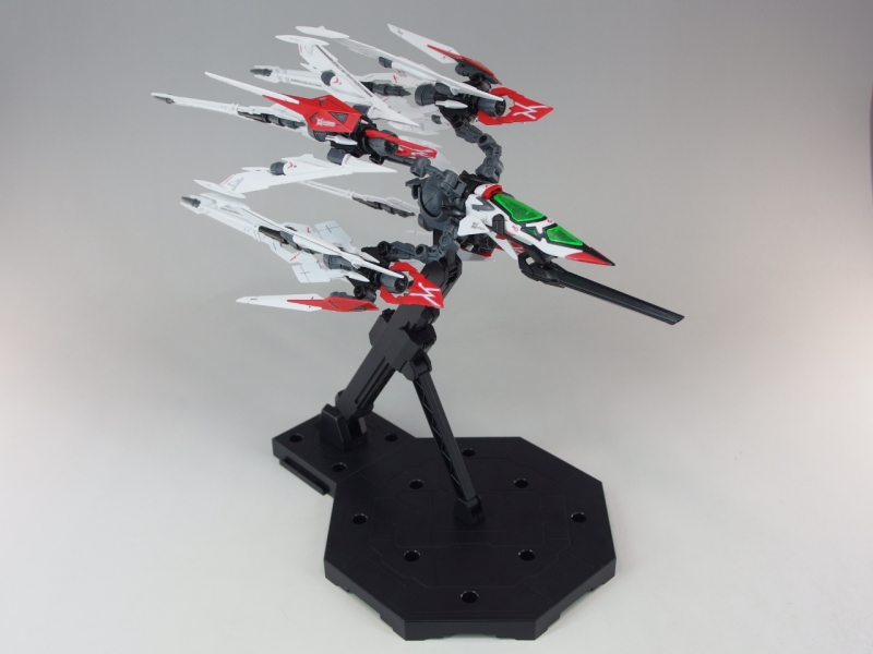 MG 1/100 エクリプスガンダム用 マニューバストライカーパック (機動