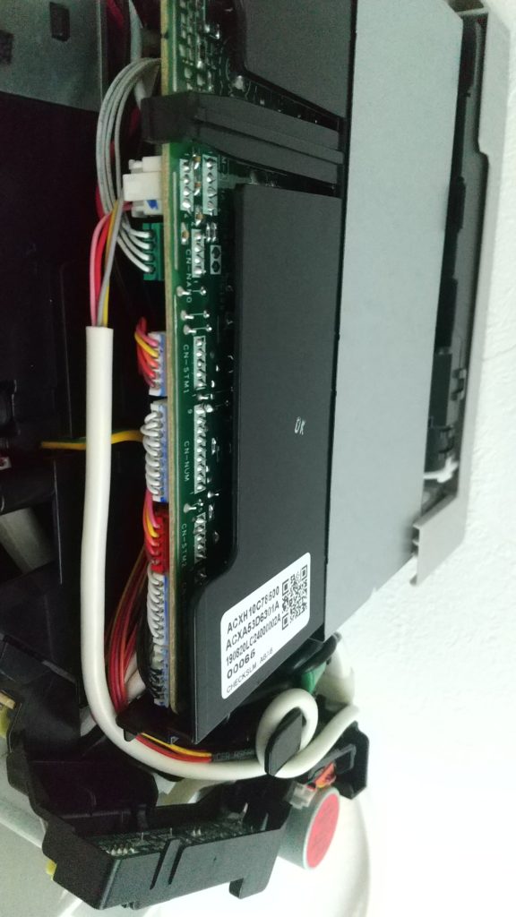 パナソニックエアコン 『無線アダプターの取り付け方』CF-TA9 | KS