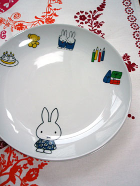 ローソンのミッフィーのお皿 : sola JOURNAL （β版）