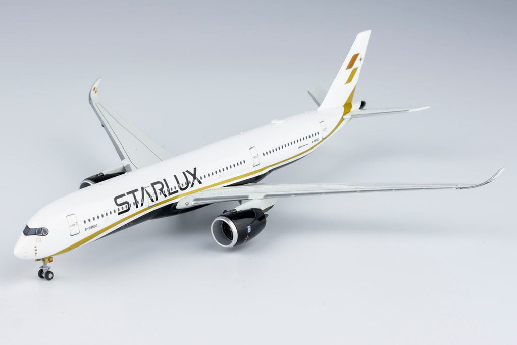 Starlux Airbus A350-900 B-58503 NG Model 39025 Scale 1:400