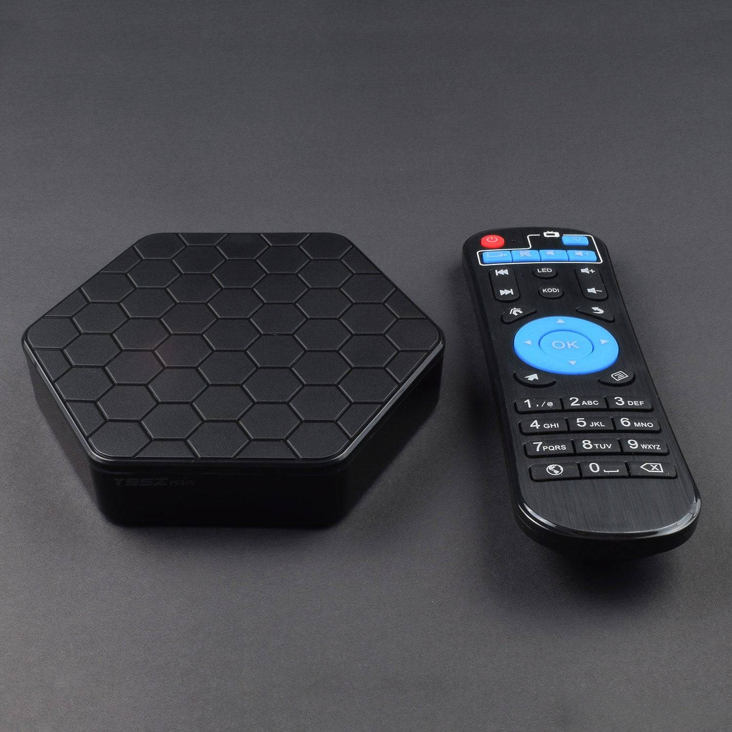 T95Z PLUS Android TV Box,Octa Core Smart TV Box 2GB – REES52