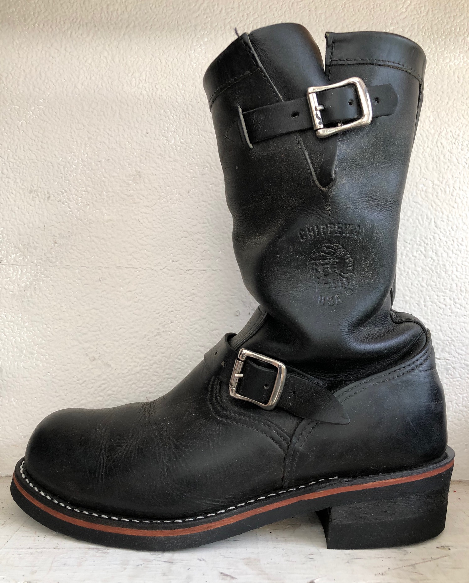 チペワエンジニアブーツソール交換 CHIPPEWA REPAIR VIBRAM700（東京