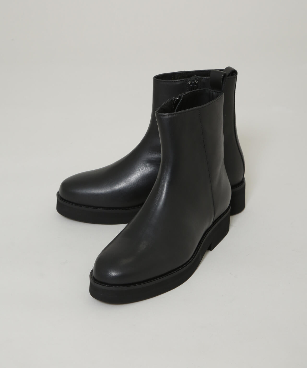 CAMINANDO / SIDE ZIP SHORT BOOTS