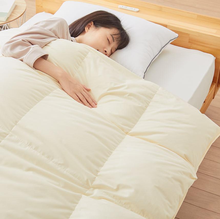 エクセルゴールドラベル 羽毛布団 90% 充填量1.3kg 日本製 ホワイト