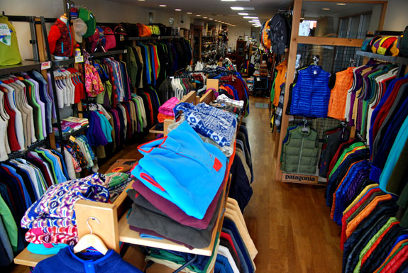 岩と雪patagoniastoreトップページ