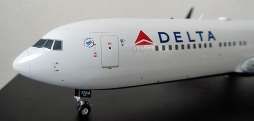 ジェミニ200 DELTA BOEING 767-300ER