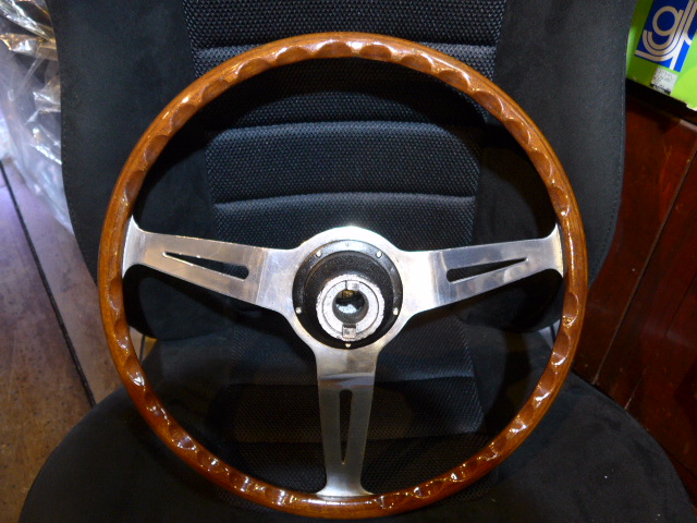 ALEC eShop / レスレストン・グランプリ15”ウッドステアリング5S