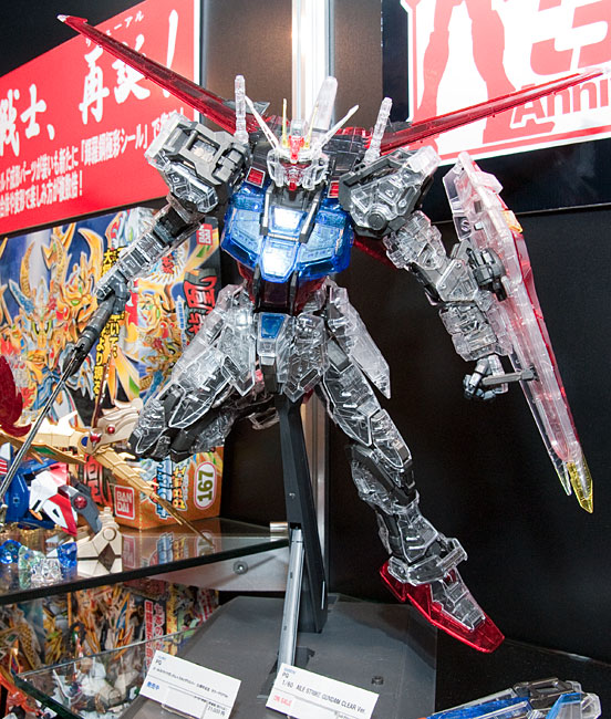 asahi.com（朝日新聞社）：透明部品で構成されるPG（パーフェクト