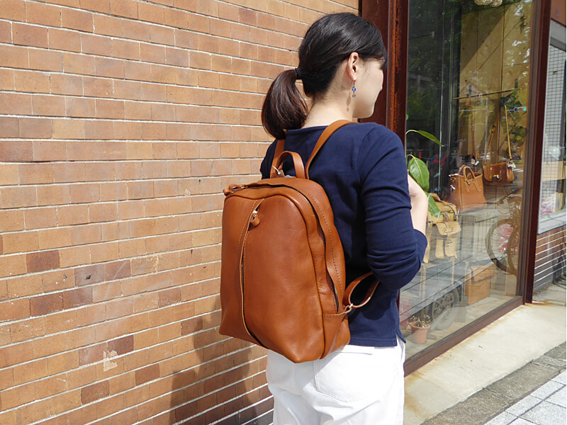 レザーリュックの季節がやってきました！by大阪店｜革鞄・革小物のHERZ