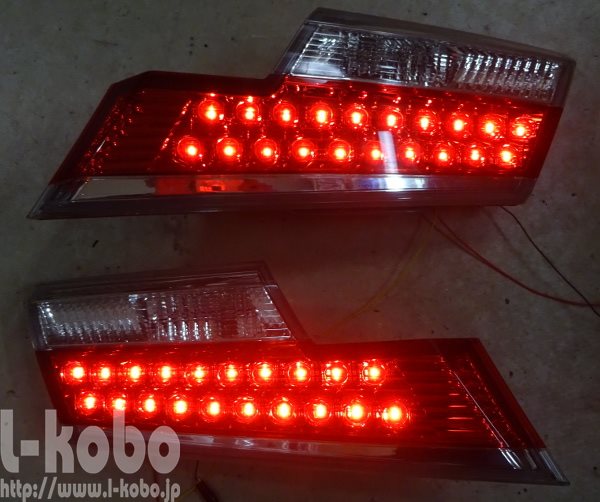 オデッセイRB3テールランプ8 ｜【エルコボ】ヘッドライト、テール