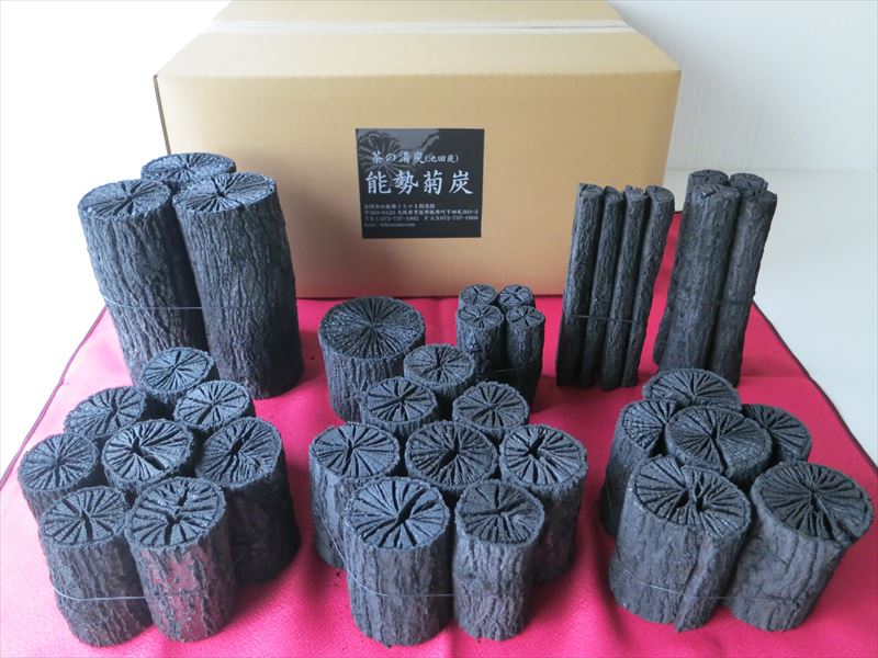 伝統の茶の湯炭「能勢菊炭」 全国唯一 能勢菊炭、池田炭窯元直営店 炭