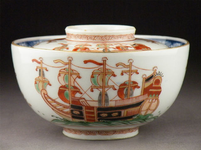 華 祥 大聖寺伊万里 紅毛人南蛮船図蓋茶碗