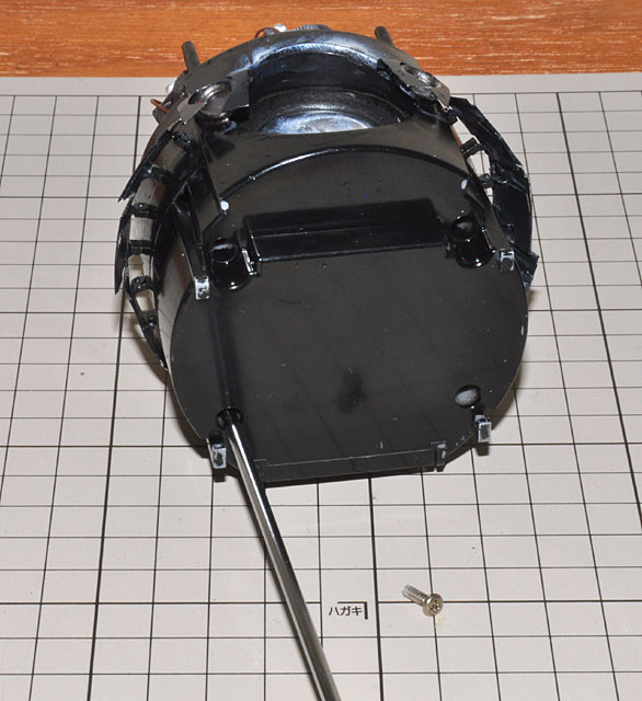 週刊零戦をつくる」プロペラ+エンジンサウンドシステムのスイッチ移設