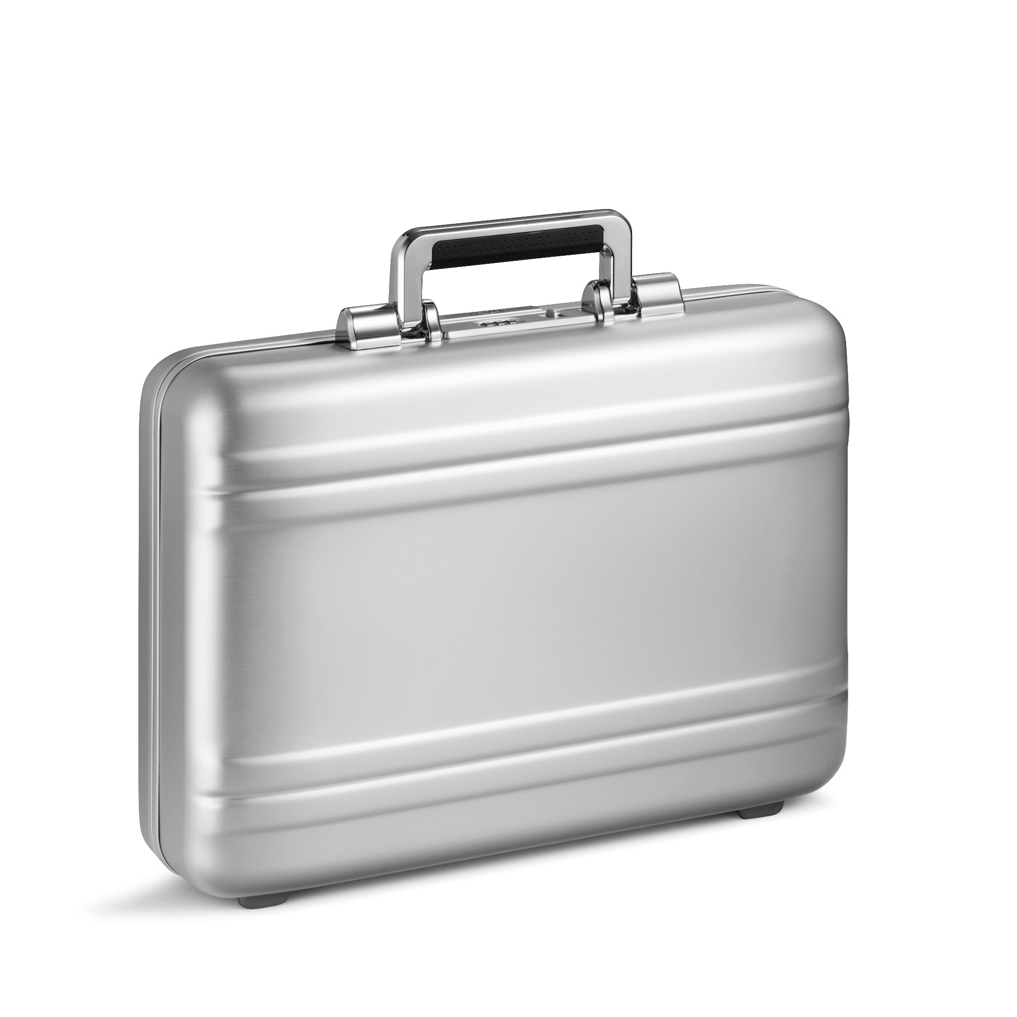 Classic Aluminum 3.0 ATT | Small Attaché Case 94411 – ZERO HALLIBURTON