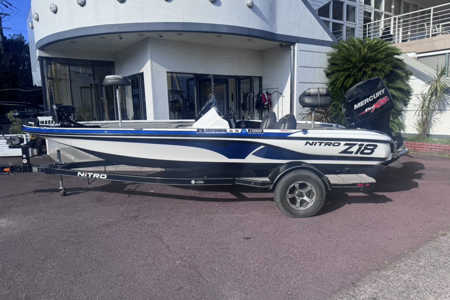 NITRO Z18 2016model | 琵琶湖のバスボートの新・中古艇の販売サイト