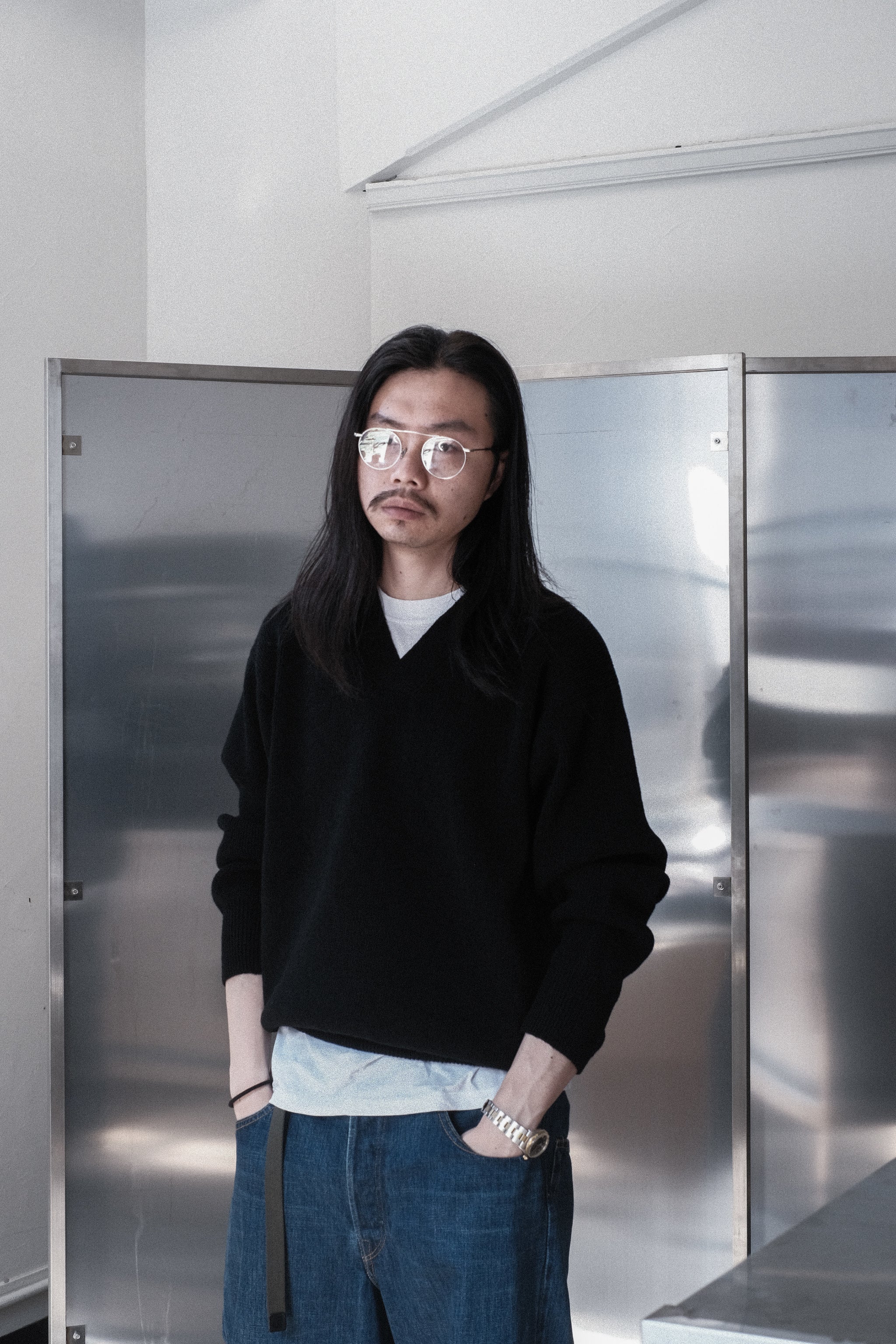 Slopeslow/Cross V Neck Sweater – 3CMA