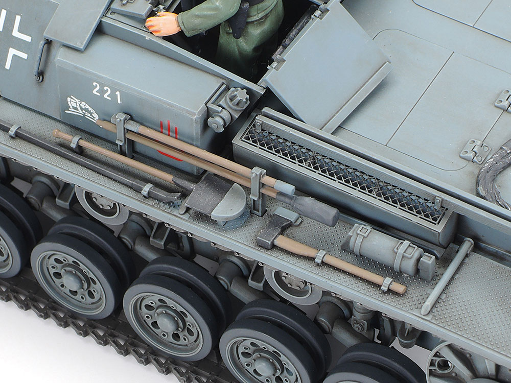 1/35 ドイツ III号突撃砲B型: スケールモデル｜TAMIYA SHOP ONLINE
