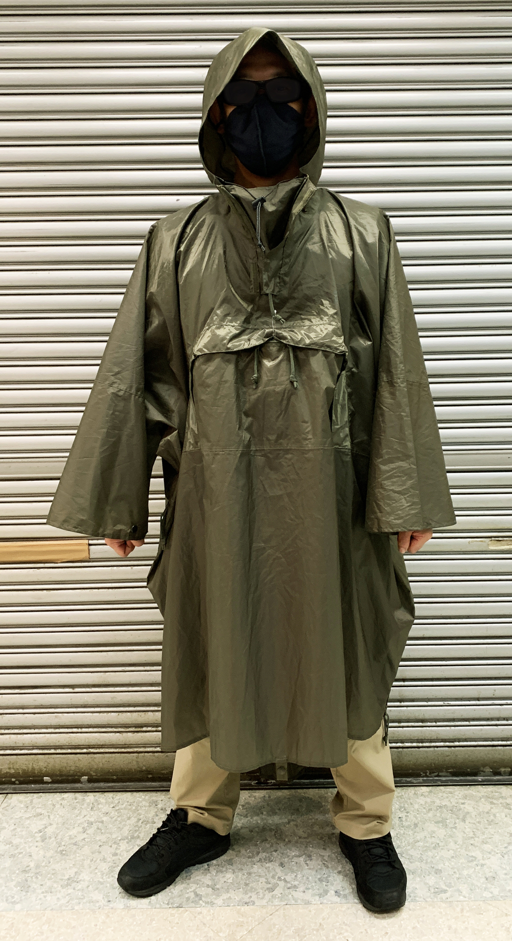 タスマニアンタイガーのタクティカルなタック ポンチョ: タスマニアン