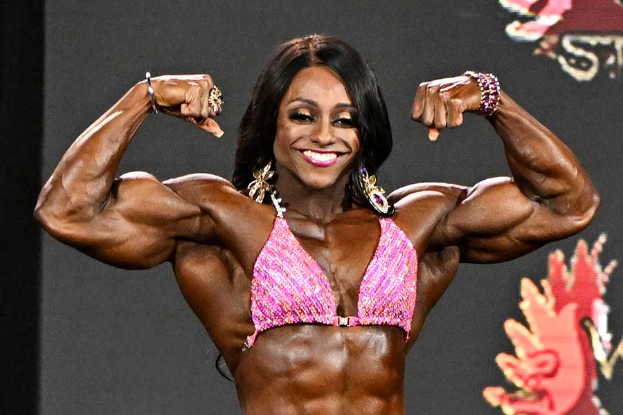 世界ボディビル女王の衝撃ボディに仰天の声続出 世界最高峰でV4