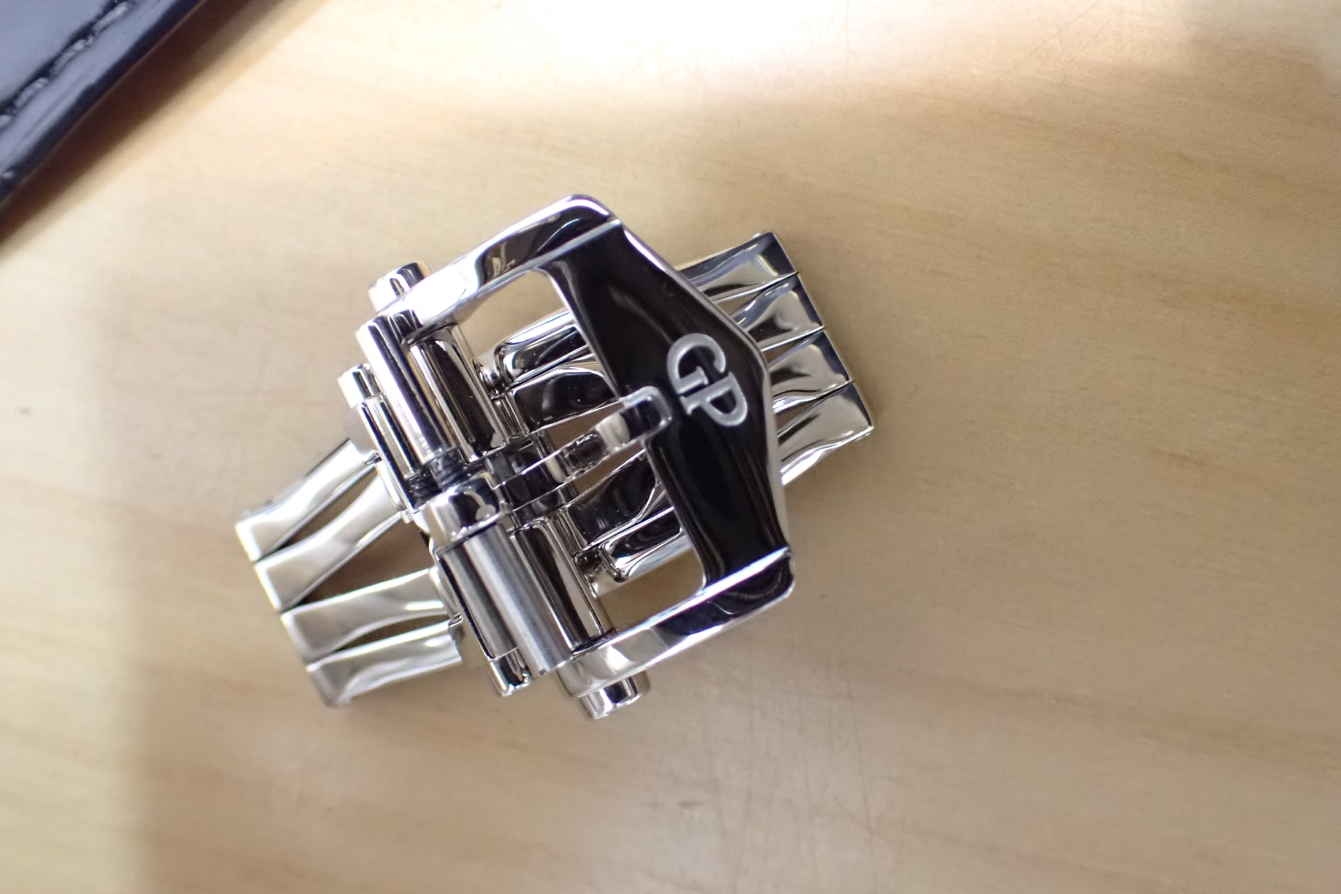 中古品A【GIRARD PERREGAUX】ジラールペルゴ 1966 インフィニティ