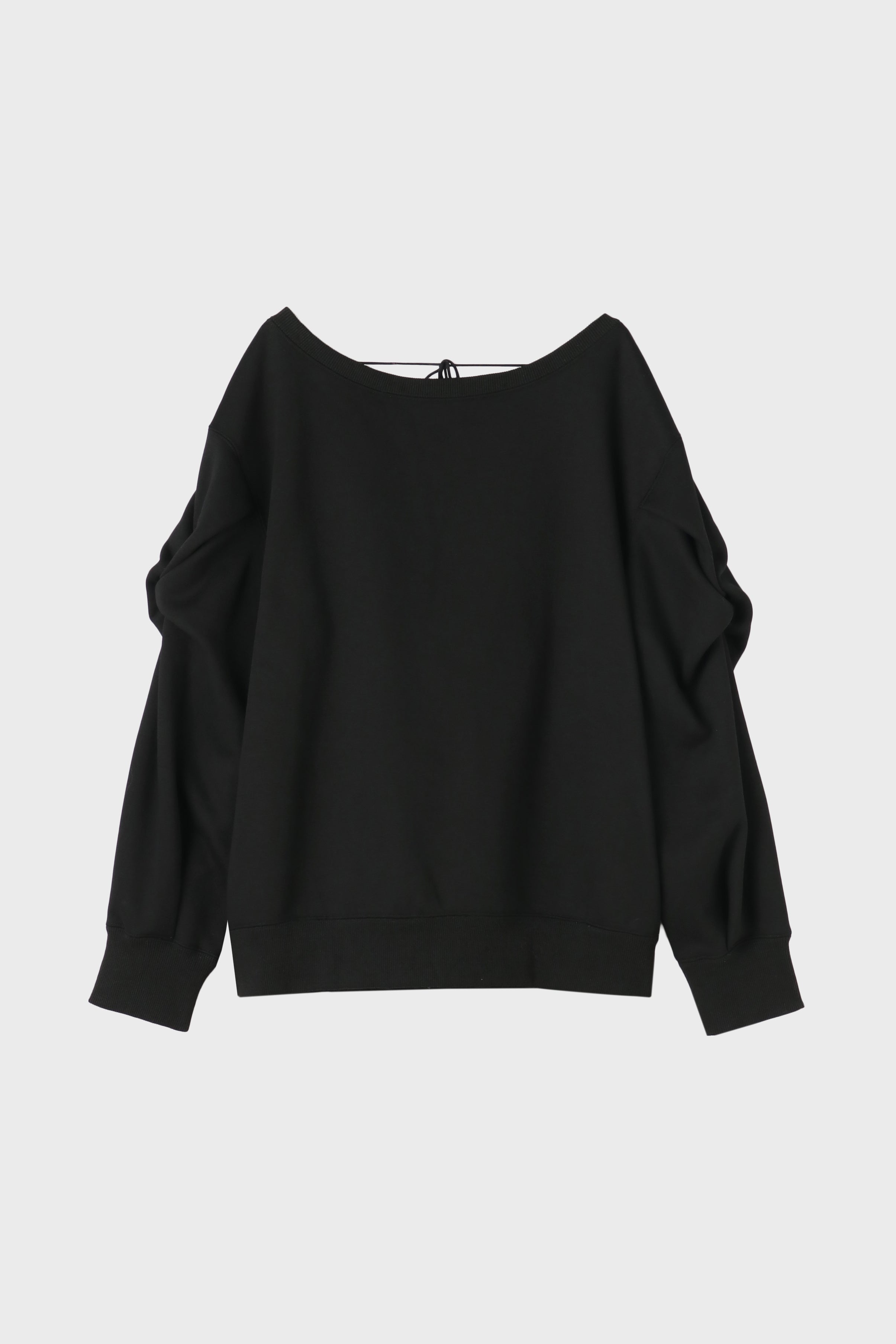 Opern Off-shoulder Sweat – THE TOÉ