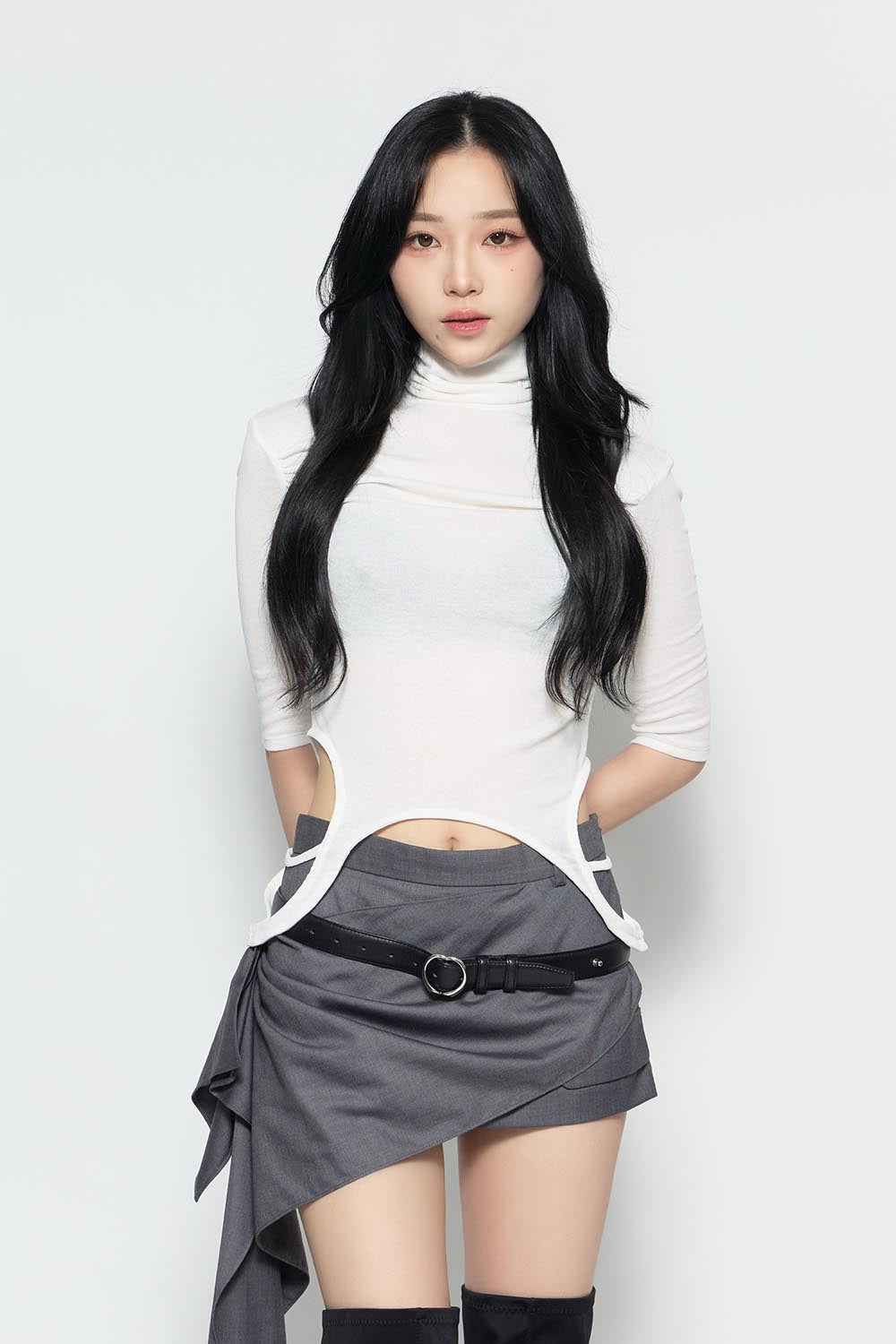 THEREDTHREAD / ザレッドスレッド】S loop drape tops