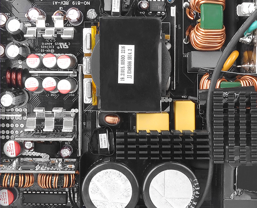 ThermaltakeThermaltake Toughpower GF3 1650W Gold - TT Premium