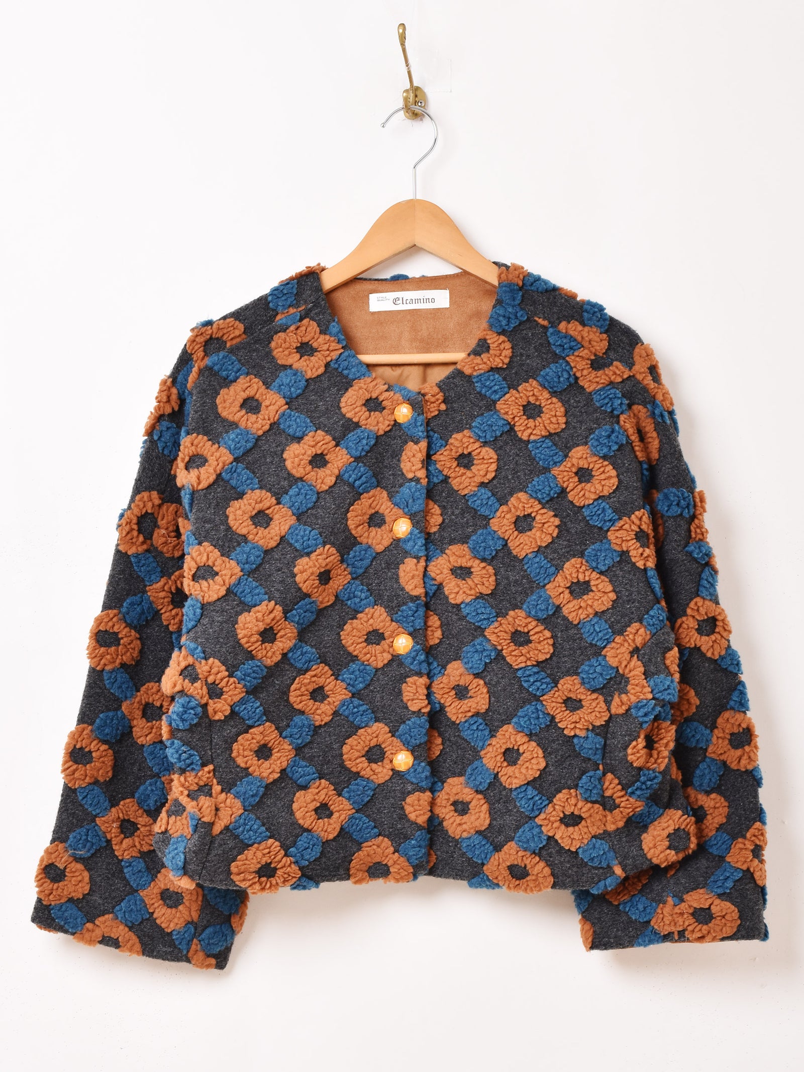 B03_7644_04e31799-b090-4e74-