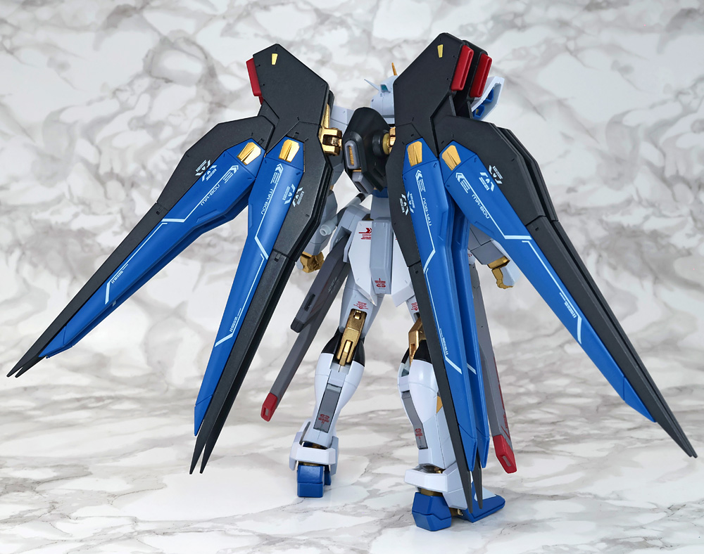 とろ＋ひまつぶし | METAL ROBOT魂[SIDE MS]：ストライクフリーダム