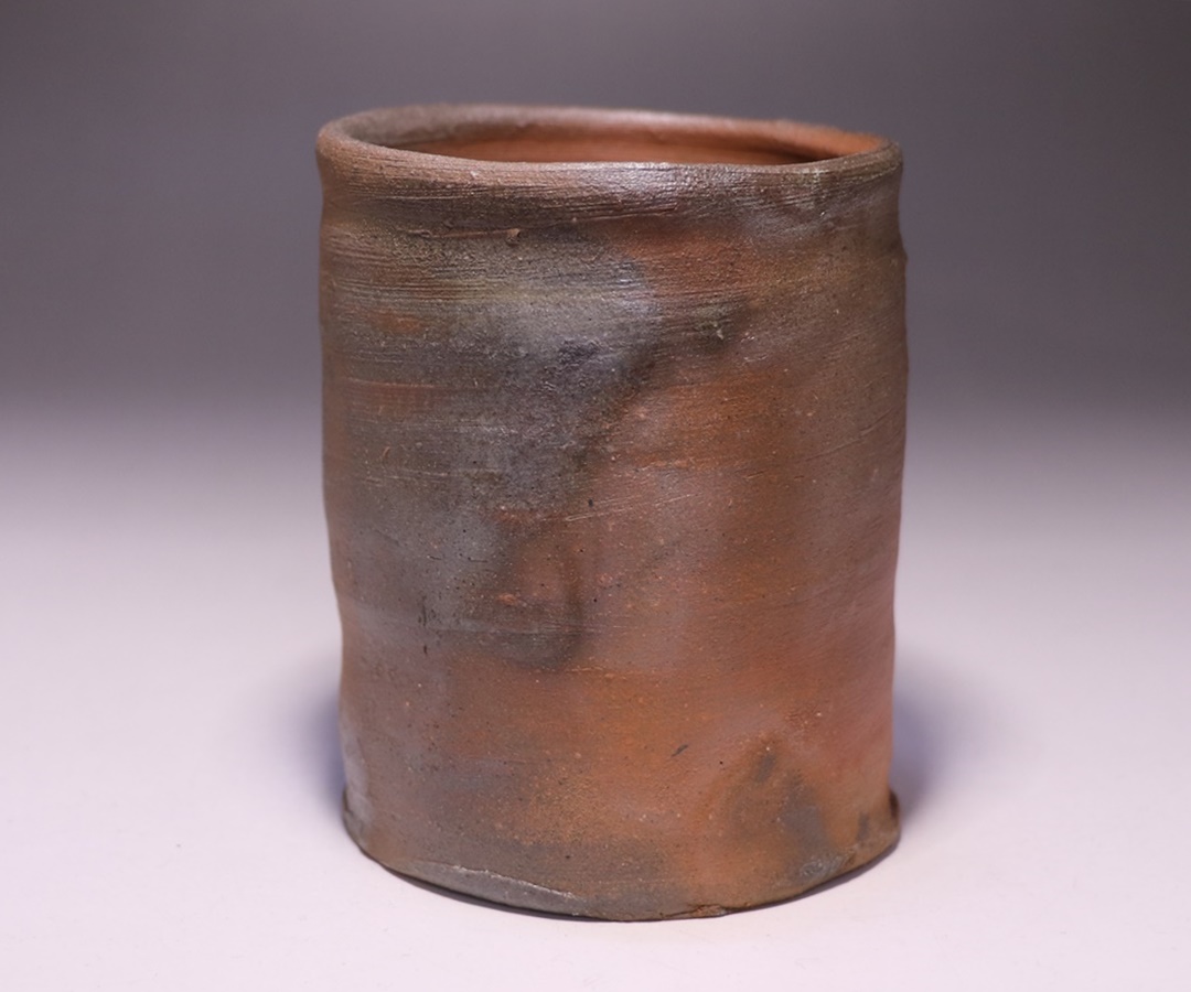 中村和樹 作 「備前ビール呑」 ～備前焼専門卸小売店 川口陶楽苑～