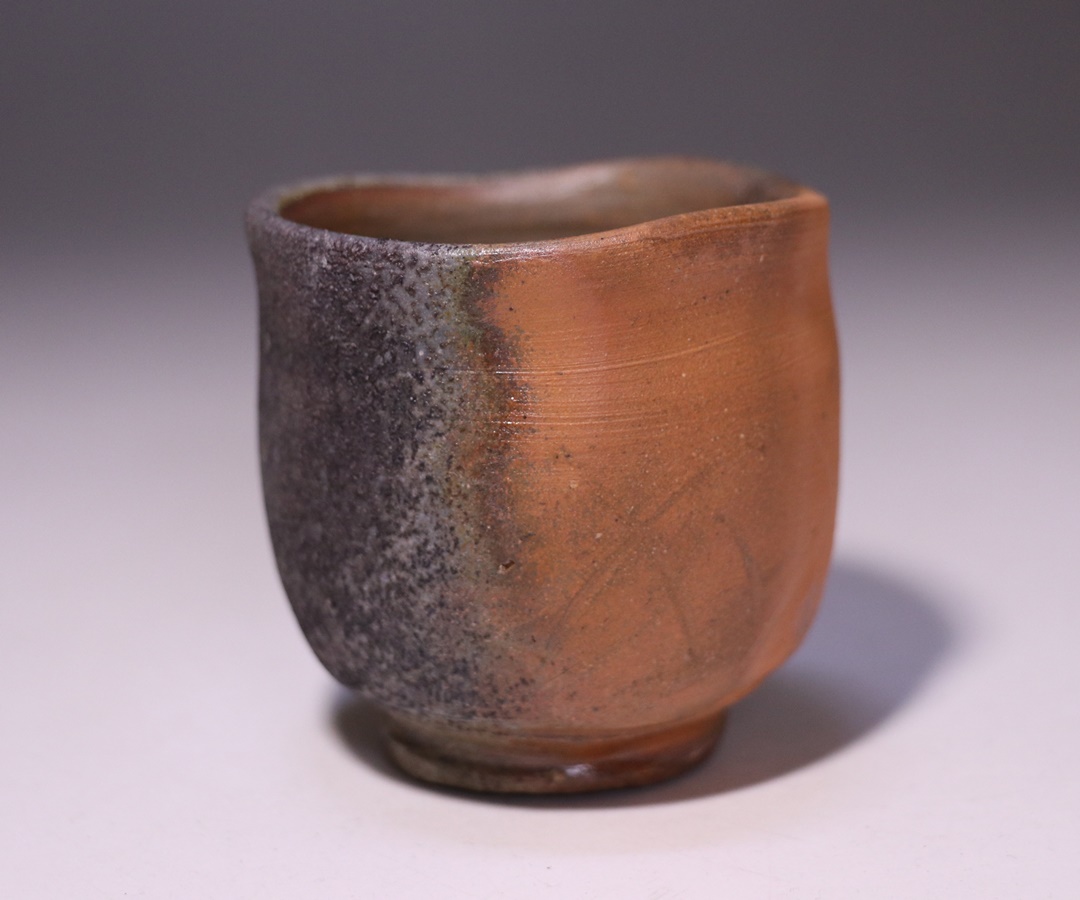 伊勢崎 満 作 「伊部ぐい呑」 ～備前焼専門卸小売店 川口陶楽苑～