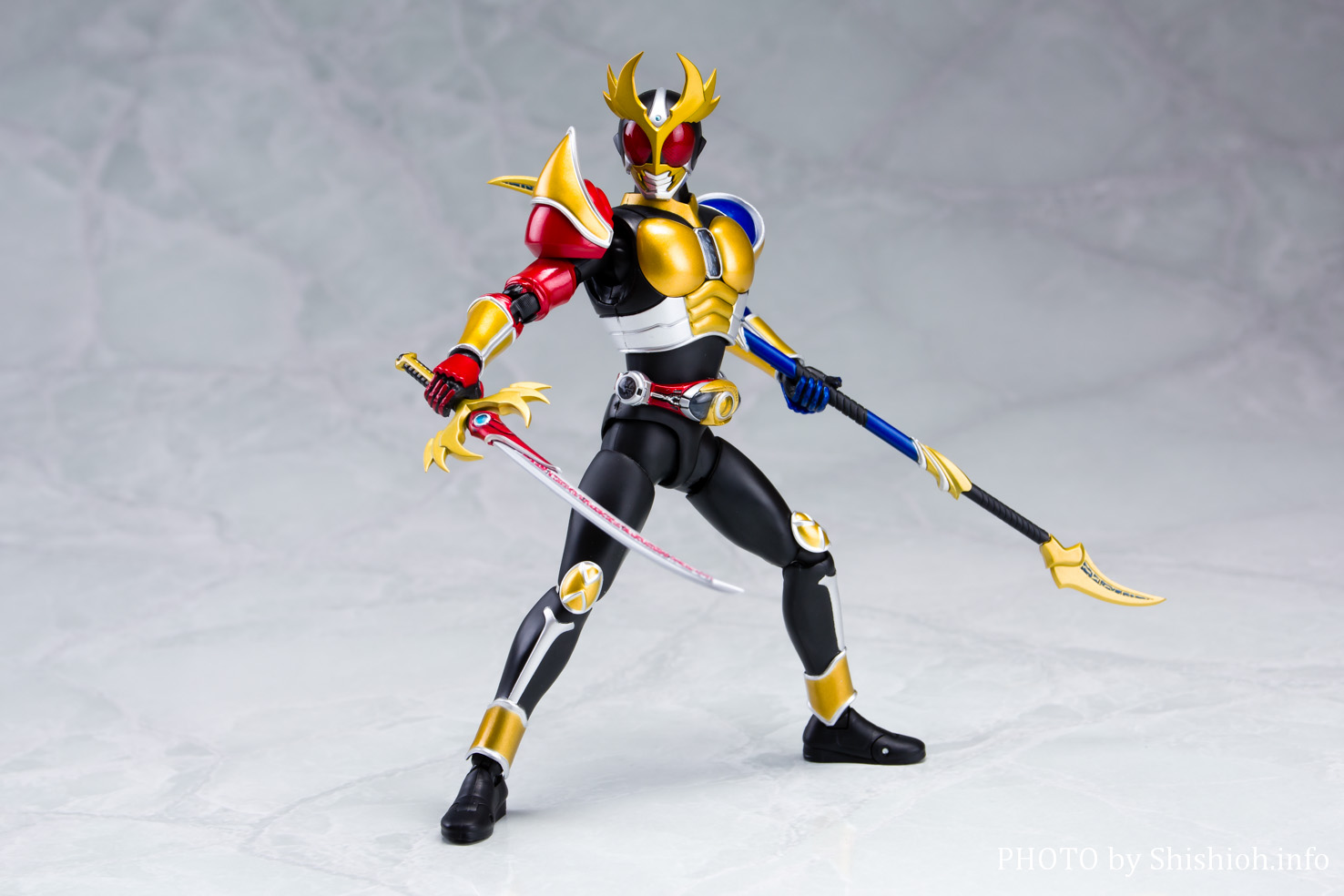 レビュー】S.H.Figuarts（真骨彫製法） 仮面ライダーアギト トリニティ