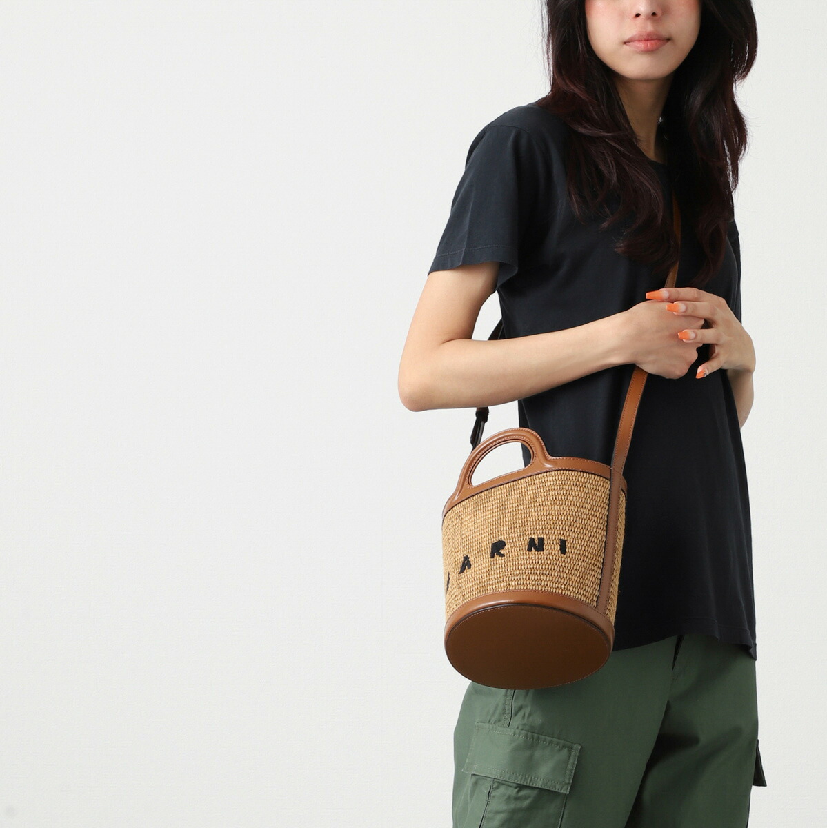 楽天市場】マルニ MARNI バケットバッグ 2WAY かごバッグ ブラウン