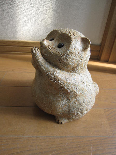 楽天市場】信楽焼き おねがい家族狸親子タヌキ置物 狸 : 園芸百貨店