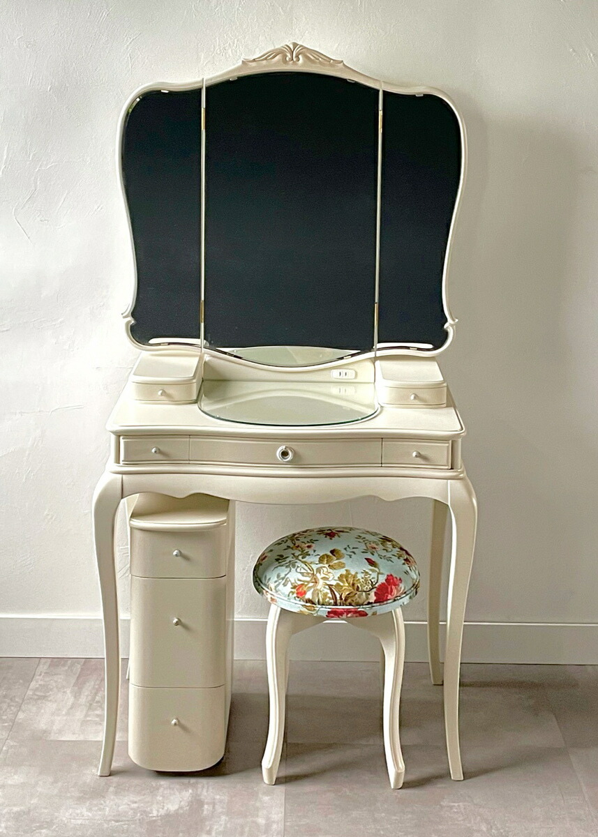 楽天市場】カンティーニュ ドレッサー ルーシー 三面鏡 猫脚家具 白い