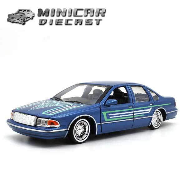 楽天市場】1/24 箱入り ミニカー 1993 CHEVY CAPRICE GET LOW ブルー