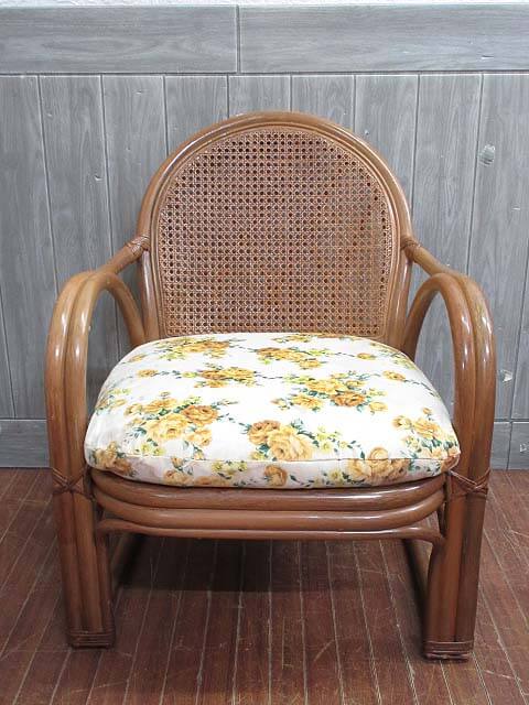 楽天市場】【中古】 ラタン アームチェア クッションチェア 肘掛け付