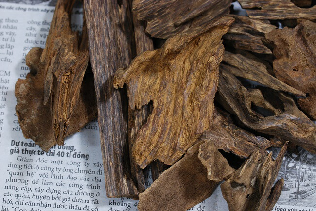 沈香姿物 約150g 沈香姿物 約150g 沈香姿物 約150g 沈香