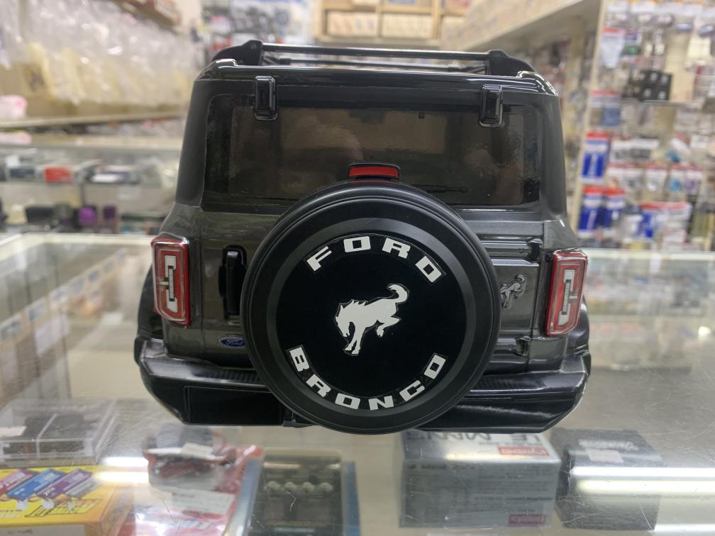 楽天市場】タミヤ 1/10 フォード ブロンコ 2021 (ガンメタ/ブラック