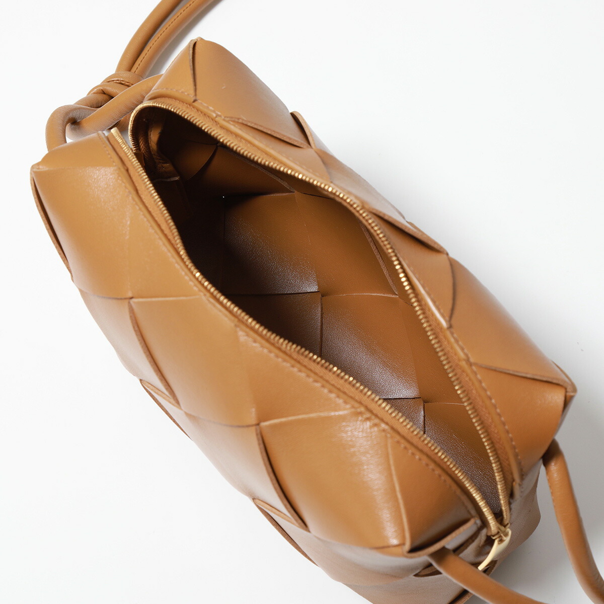 楽天市場】【最大2万円OFFクーポン対象・3/1限定】BOTTEGA VENETA