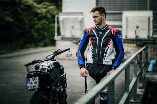 楽天市場】Berik ベリック XR-Ace ライディングスーツスーツ レザー