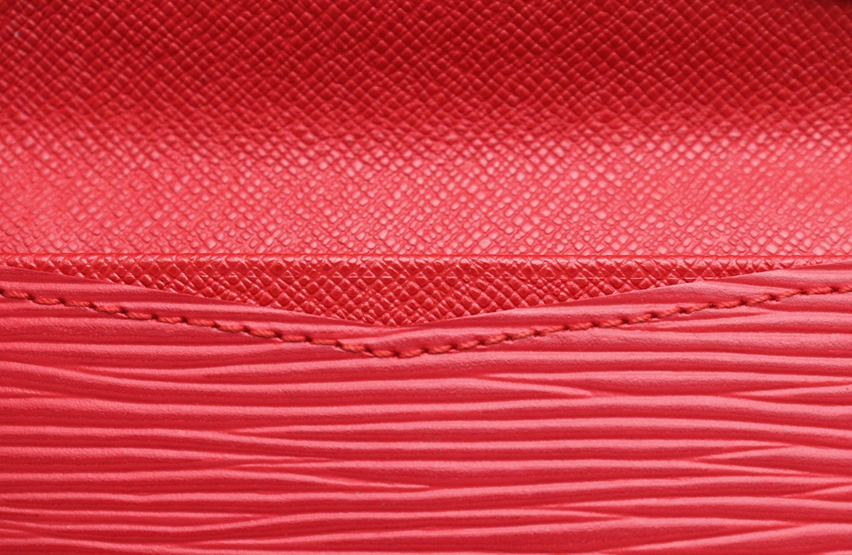 楽天市場】LOUIS VUITTON ルイ ヴィトン エピ アンヴェロップ カルト