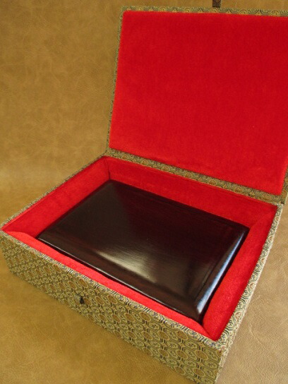 楽天市場】麻子抗端渓硯【長方硯(6吋)】(定価18700円 SU 木箱入